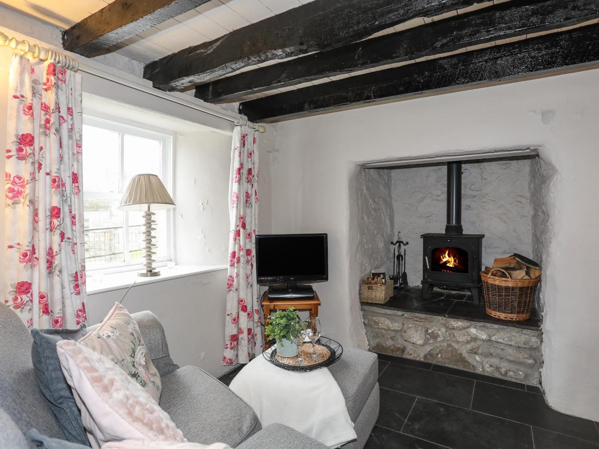 Plas Bach * Rhoscolyn